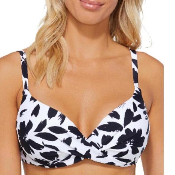 Island Escape GeminiPrinted Twist-Detail
Bikini Top, Women's Swimsuit swimwear - Picture 6 of 7